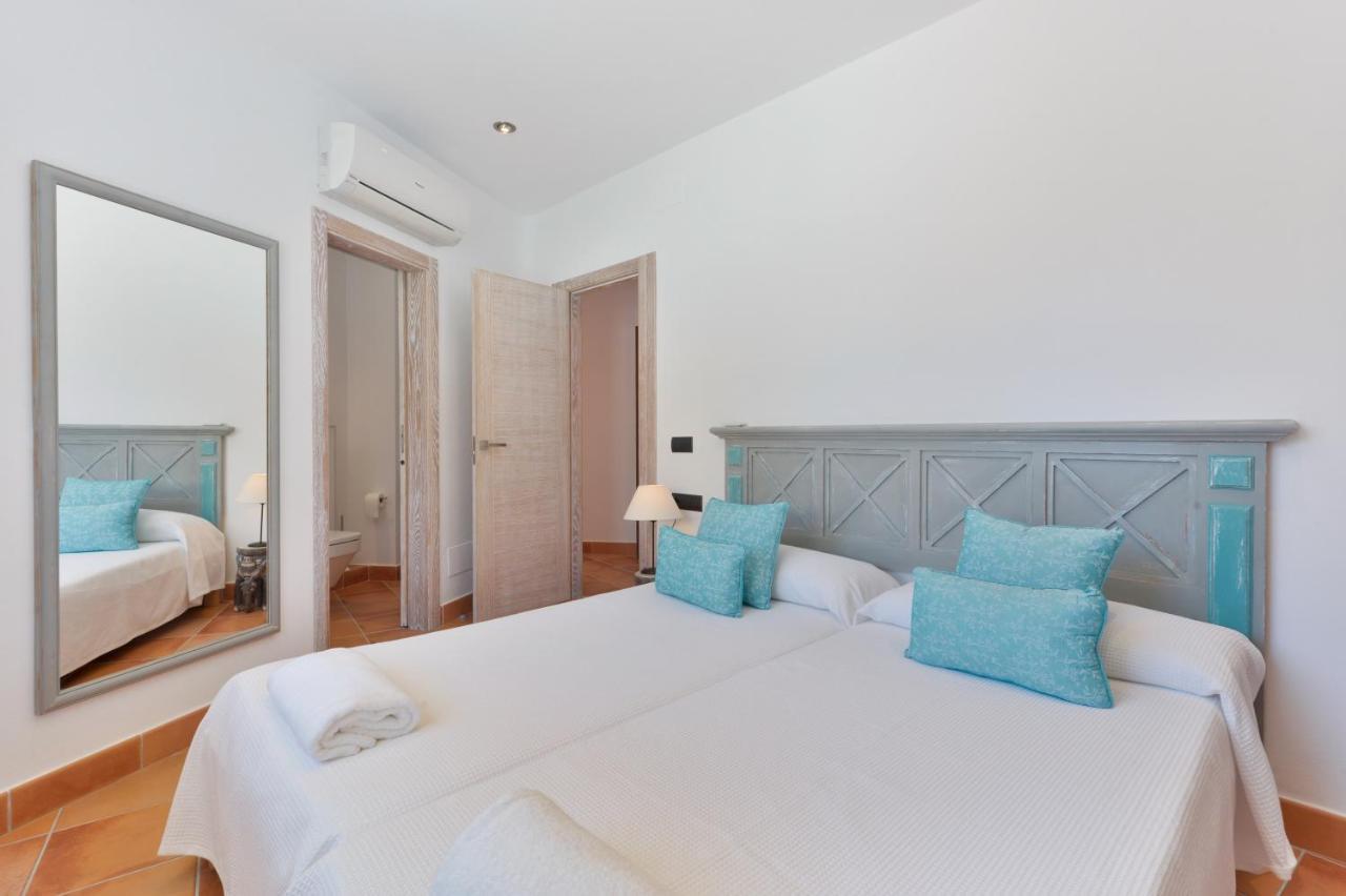 New Villa With Pool 19 Mins From Ibiza Town Cana Claraサンタ・エウラリア・デス・リウ エクステリア 写真